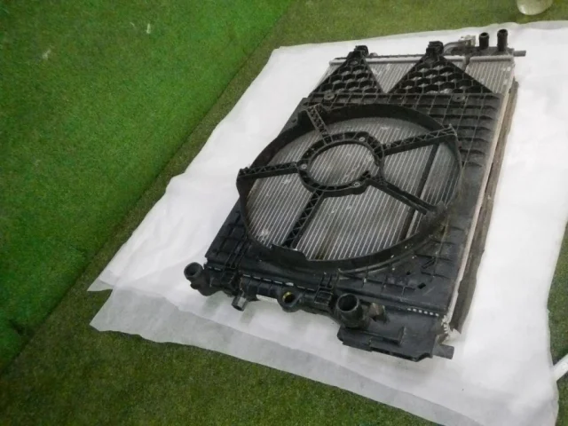 Диффузор вентилятора для Skoda Rapid I NH3 2012-2017 на фотографиях