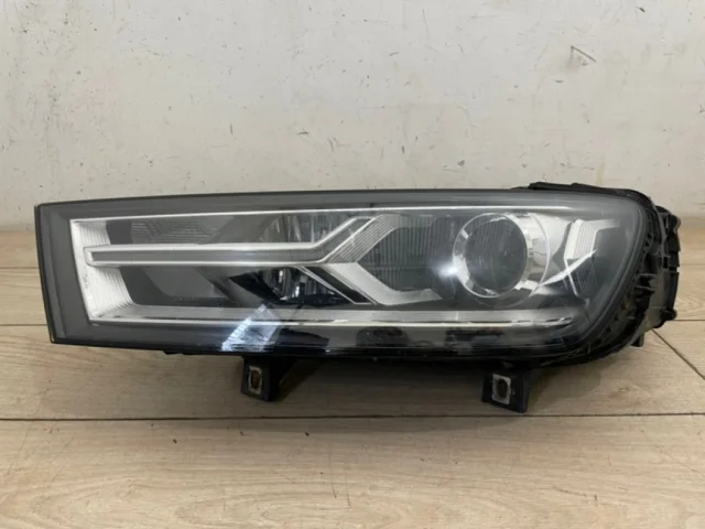 Фара ксенон левая для Audi Q7 4M 2015+ на фотографиях