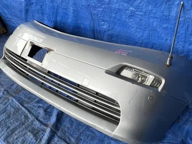 Бампер для Toyota Alphard H10 2002-2008 на фотографиях