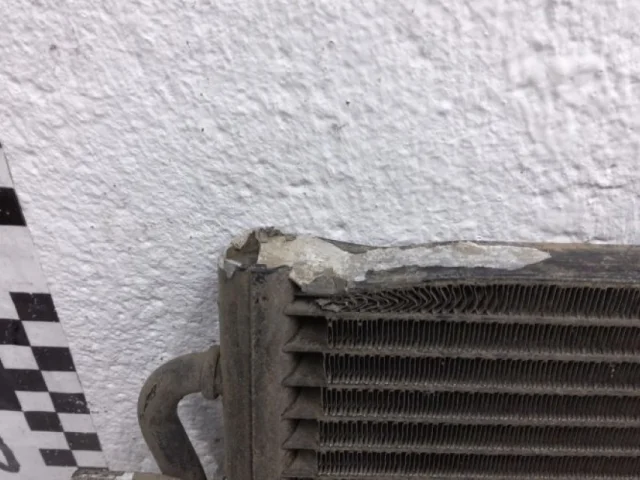 Радиатор кондиционера для Land Rover Freelander L359 2006-2010 на фотографиях