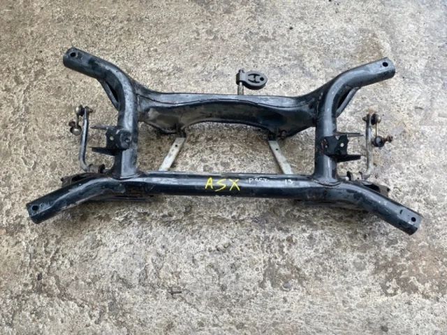 Задний подрамник для Mitsubishi ASX I 2010-2012 на фотографиях