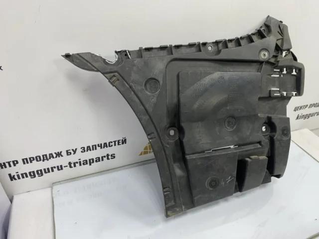 Кронштейн заднего бампера левый для BMW 5er G30 2016-2023 на фотографиях