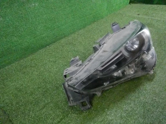 Фара ксенон левая для Mazda CX 5 KF 2017 на фотографиях