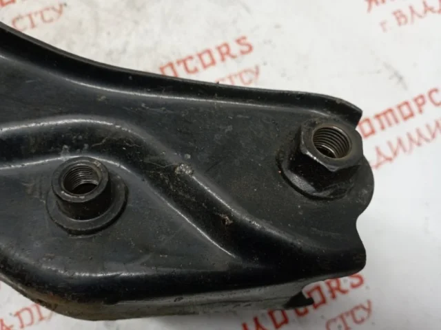 Рычаг задний левый нижний для Suzuki Grand Vitara 2005-2014 на фотографиях