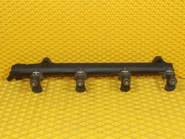 Форсунка топливная для Skoda Rapid I NH3 2012-2017 на фотографиях