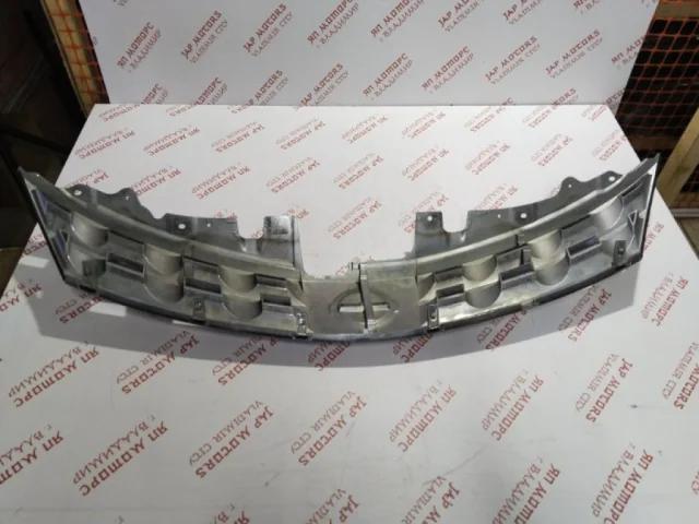 Решетка радиатора для Nissan Murano Z50 JDM 2004-2008 на фотографиях