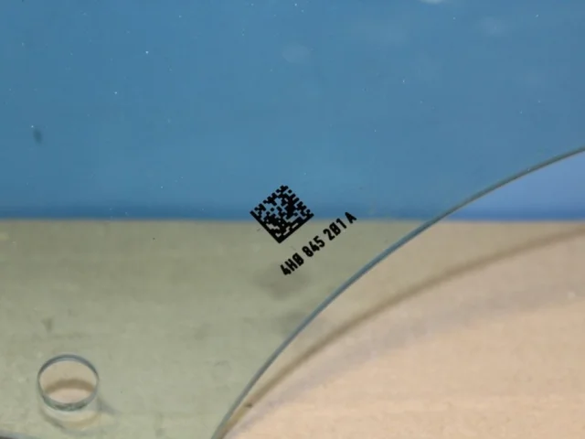 Стекла и зеркала для Audi A8 D4 2009-2017 на фотографиях