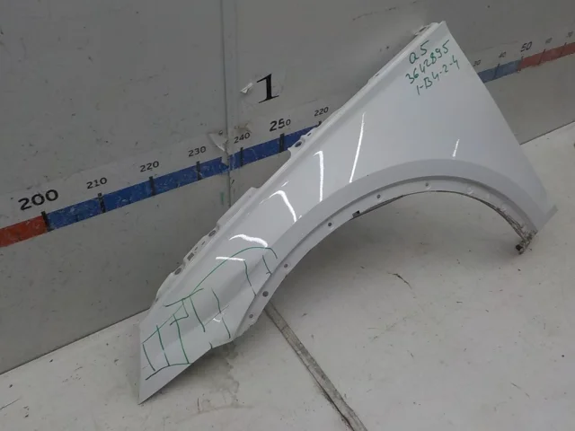 Крыло левое для Audi Q5 FY 2017-2020 на фотографиях