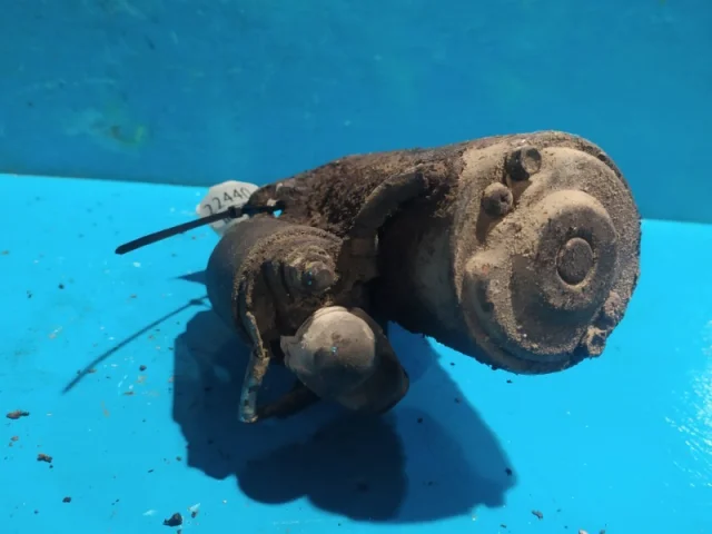 Двигатель без навесного для Mitsubishi Pajero V20 3dr 1990-2000 на фотографиях