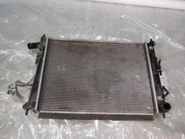 Радиатор охлаждения ДВС для Hyundai Creta 1 GS 2016-2021 на фотографиях