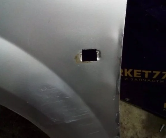 Крыло левое для Renault Logan 2005-2015 (LS) на фотографиях