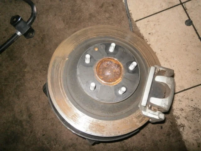 Суппорт задний левый для Mazda CX 5 KF 2017 на фотографиях