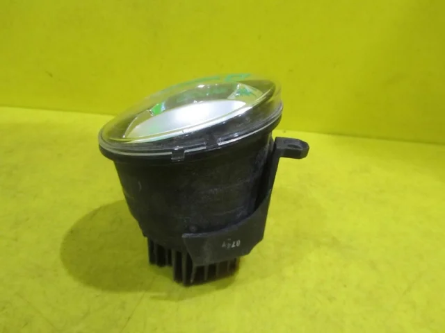 Противотуманка (ПТФ) передняя левая для Toyota Alphard H30 2015+ на фотографиях