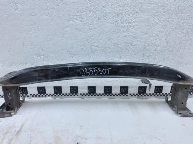 Усилитель переднего бампера для Skoda Rapid I NH3 2012-2017 на фотографиях