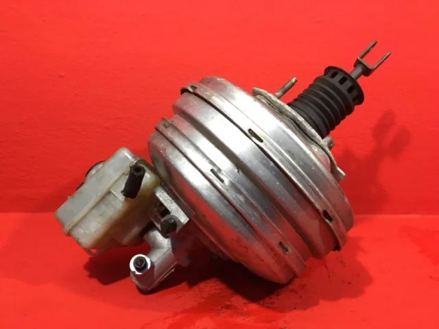 Вакуумный усилитель тормозов для BMW 5er Е60 2003-2010 на фотографиях