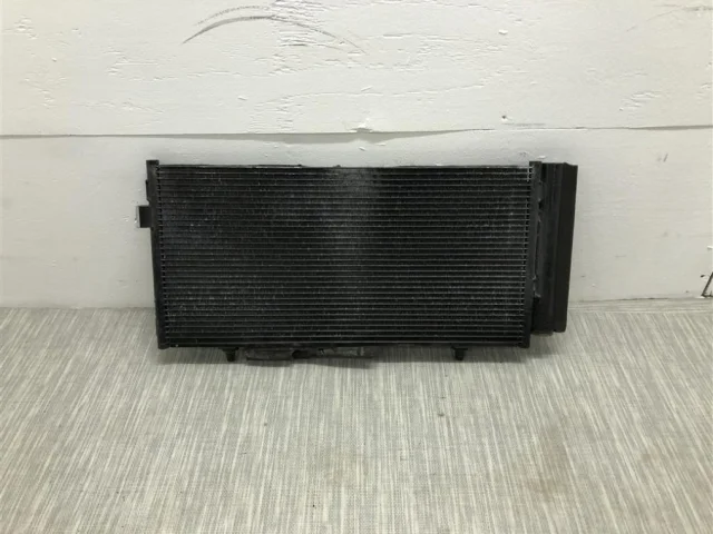 Радиатор кондиционера для Subaru Forester SH 2008-2012 на фотографиях