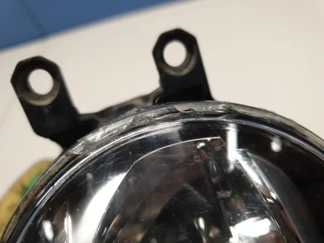 Противотуманка (ПТФ) передняя левая для Toyota Alphard H30 2015+ на фотографиях