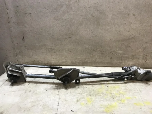 Мотор стеклоочистителя для Nissan Tiida C11 Хэтчбек 2007-2014 на фотографиях