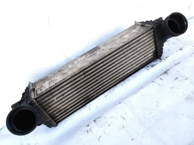 Интеркулер для BMW X5 F15 (Ф15) 2013-2018 на фотографиях