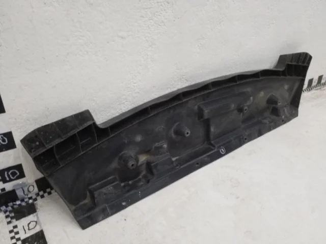 Пластиковая защита двигателя для Nissan Qashqai J11 2013-2019 на фотографиях