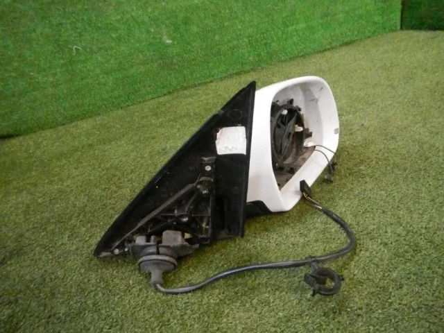 Стекла и зеркала для Audi A5 8F Купе 2007-2016 на фотографиях