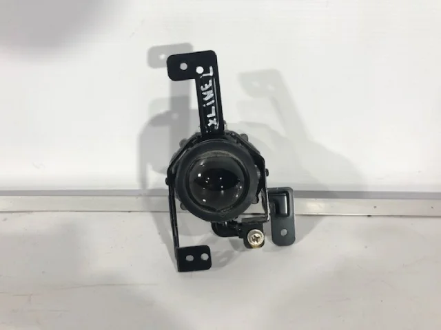 Противотуманка (ПТФ) передняя правая для Kia Rio X line 2017+ на фотографиях