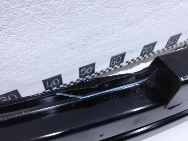 Усилитель бампера передний верхний для Hyundai i40 1 Седан 2011-2015 на фотографиях