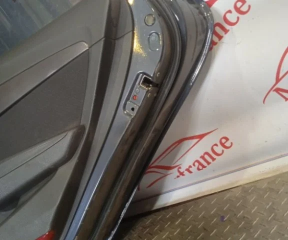 Дверь задняя правая для Hyundai i40 1 Седан 2011-2015 на фотографиях