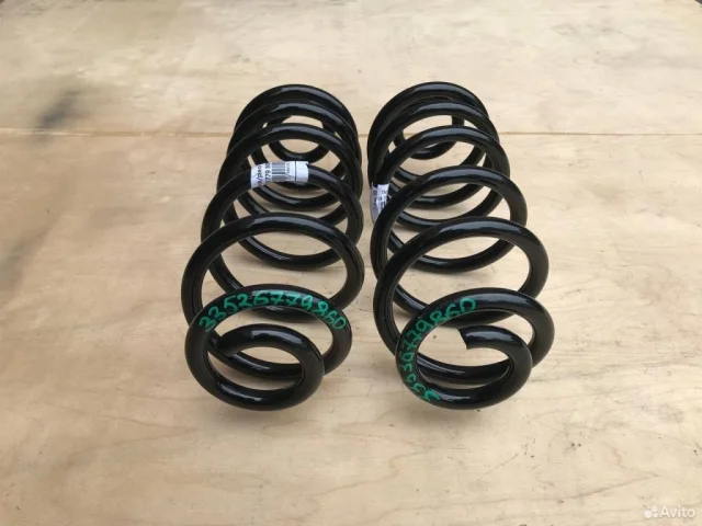 Пружина амортизатора задняя для BMW X6 Е71 2007-2012 на фотографиях