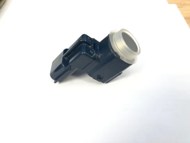 Датчик парктроника задний для Mitsubishi Outlander III 3 rest GF0W 2018-2022 на фотографиях