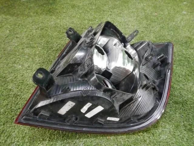 Фонарь левый для Skoda Rapid I rest NH3 2017-2020 на фотографиях