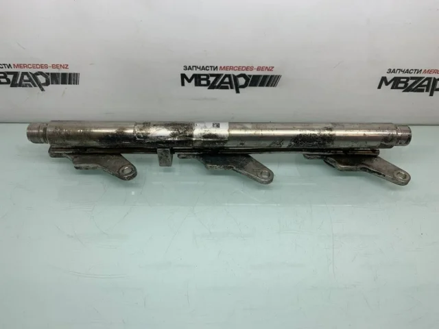 Топливная рампа для Mercedes-Benz GL class X166 2012-2016 на фотографиях