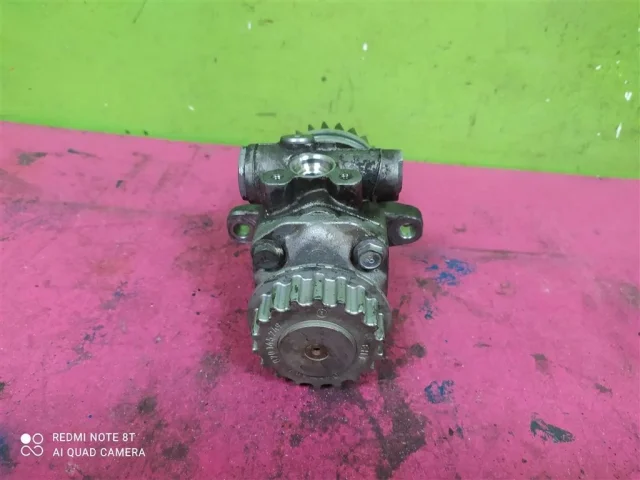 Насос ГУР для Volkswagen Touareg I (7L) 2002-2010 на фотографиях