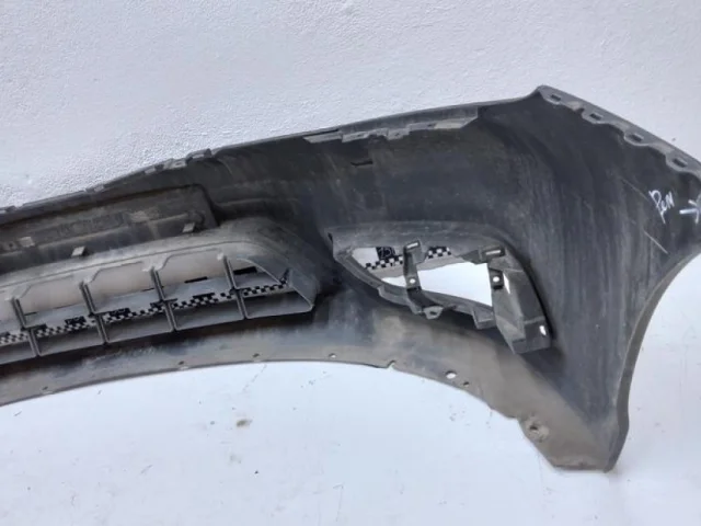 Бампер для Nissan Tiida C13 Хэтчбек 2015-2016 на фотографиях