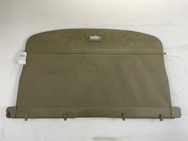 Шторка багажника для Audi Q7 4L 2005-2015 на фотографиях