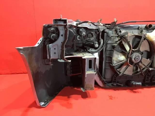 Решетка радиатора для Honda Accord 7 2002-2008 на фотографиях