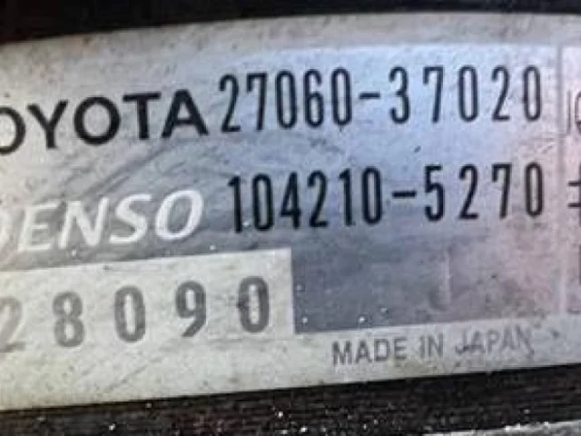 Генератор для Toyota Corolla E140/E150 Седан 2006-2013 на фотографиях