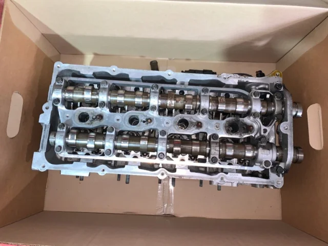 ГБЦ для Hyundai Starex A1 1997-2007 на фотографиях