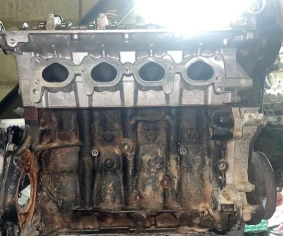 Двигатель для Chevrolet Cruze 1 J300 Универсал 2009-2015 на фотографиях