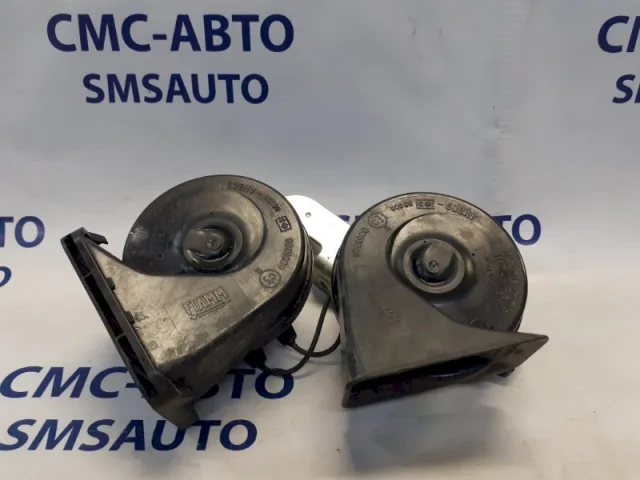 Звуковой сигнал для Volvo XC90 I C 2002-2014 на фотографиях