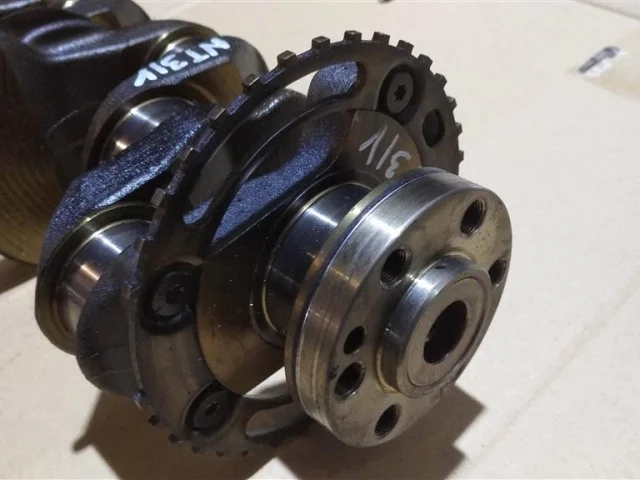 Коленвал для Nissan X-Trail T30 RU 2001-2007 на фотографиях