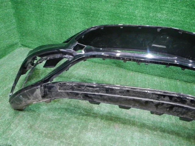 Бампер передний для Mercedes-Benz CLA class C118 2019+ на фотографиях