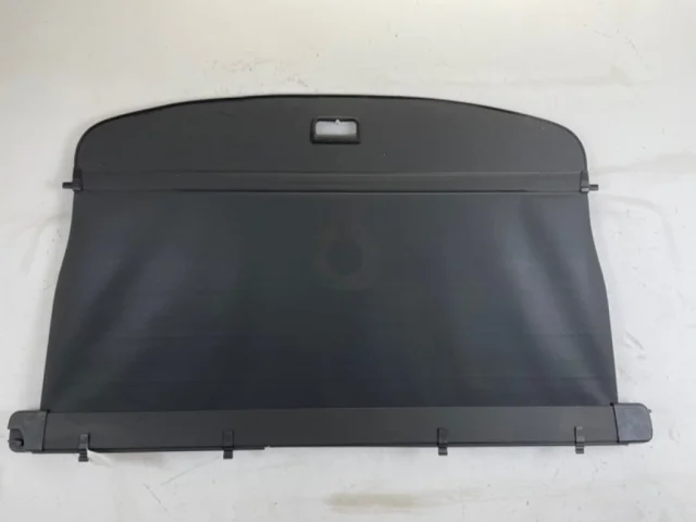 Шторка багажника для Audi Q7 4L 2005-2015 на фотографиях