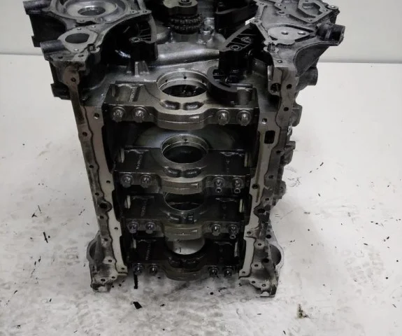 Двигатель без навесного для Mercedes-Benz GL class X164 2006-2012 на фотографиях