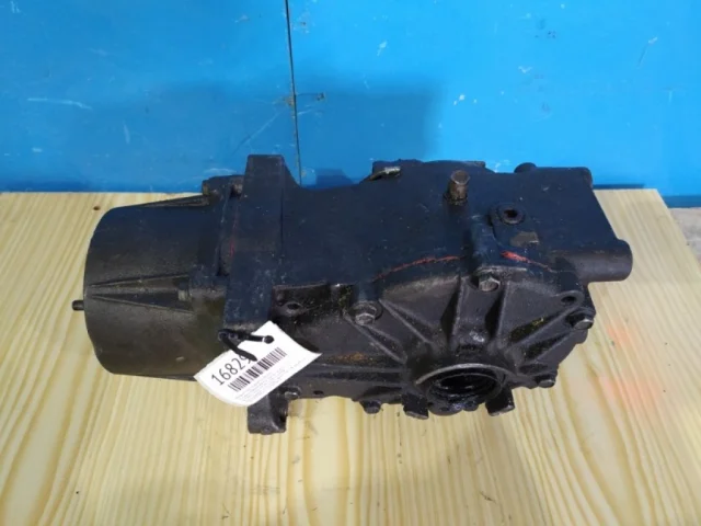 Редуктор дифференциала ведущего моста для Toyota RAV4 XA30 2005-2012 на фотографиях