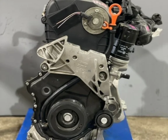 Двигатель для Volkswagen Passat (USA) 2011-2014 на фотографиях