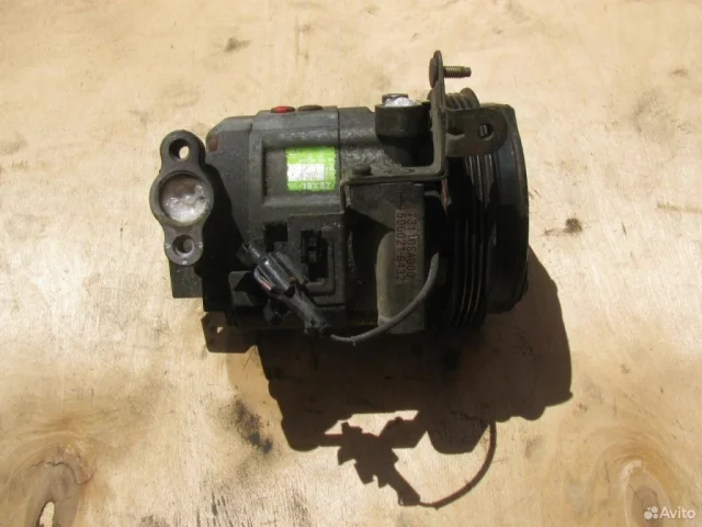 Компрессор кондиционера для Subaru Forester SH 2008-2012 на фотографиях