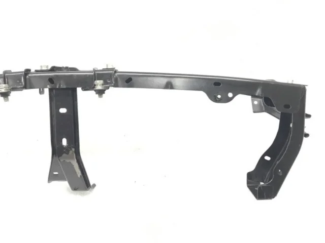 Усилитель бампера передний верхний для Mitsubishi Pajero Sport KS0W 2016+ на фотографиях