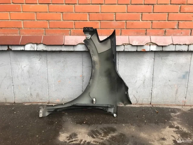 Подрамник двигателя для Nissan Tiida C11 Хэтчбек 2007-2014 на фотографиях