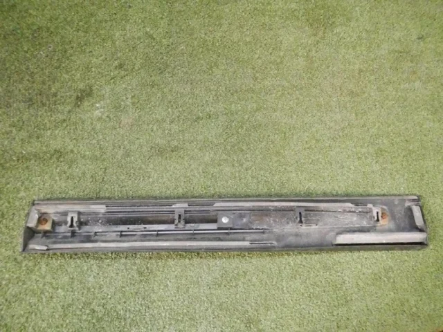 Молдинг двери задний правый для Infiniti FX S51 2008-2013 на фотографиях